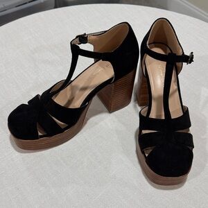 House of Harlow 1960 Black Suede T-Strap Heels